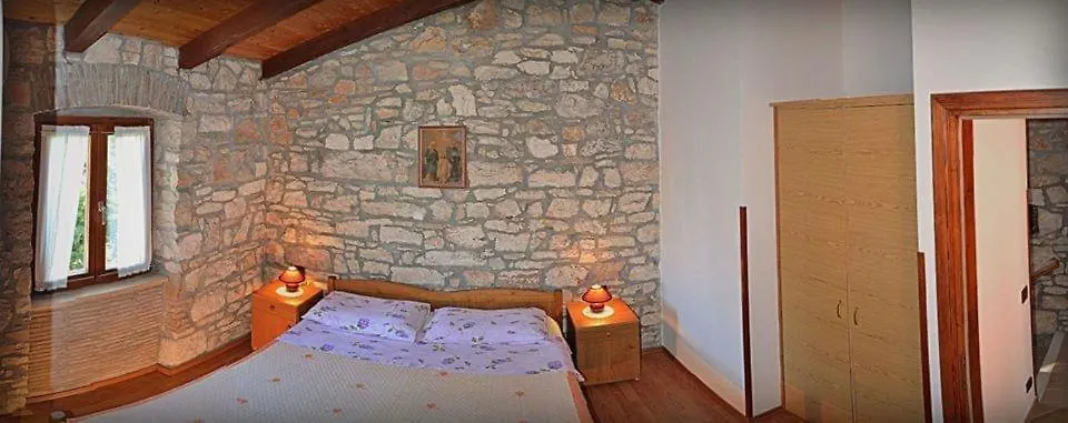 Apartmani Petar Stojnic Tar-Vabriga Holiday home
