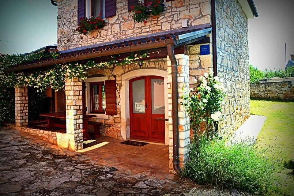 Apartmani Petar Stojnic Tar-Vabriga Croatia